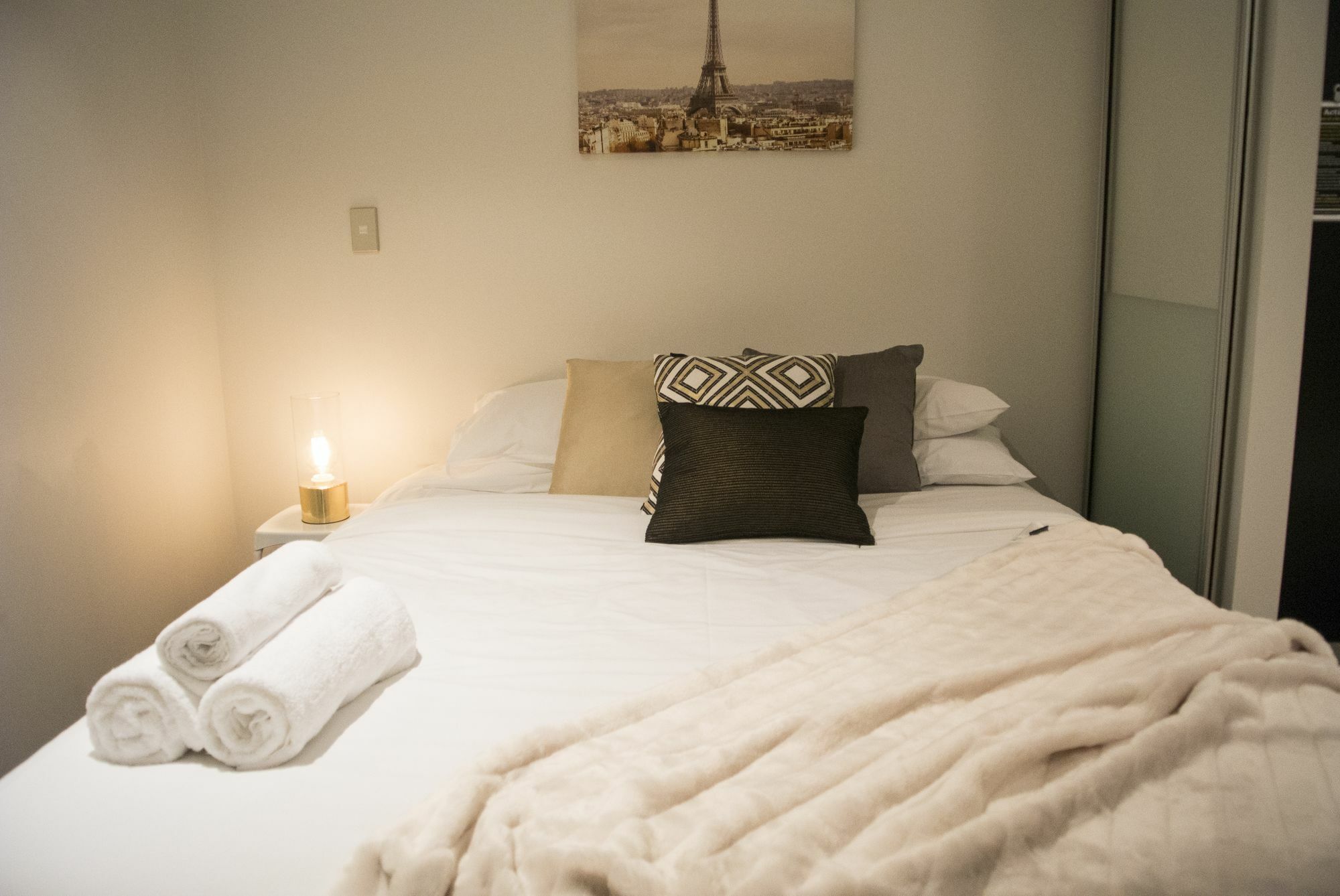 Brand New Apartment With Pool & Gym Auckland Zewnętrze zdjęcie