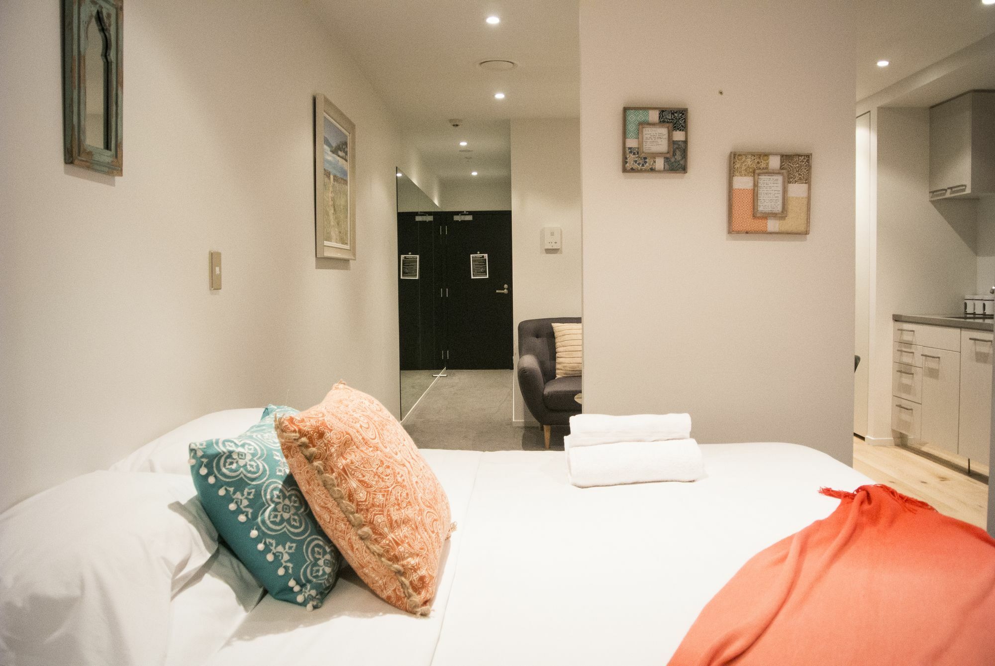 Brand New Apartment With Pool & Gym Auckland Zewnętrze zdjęcie